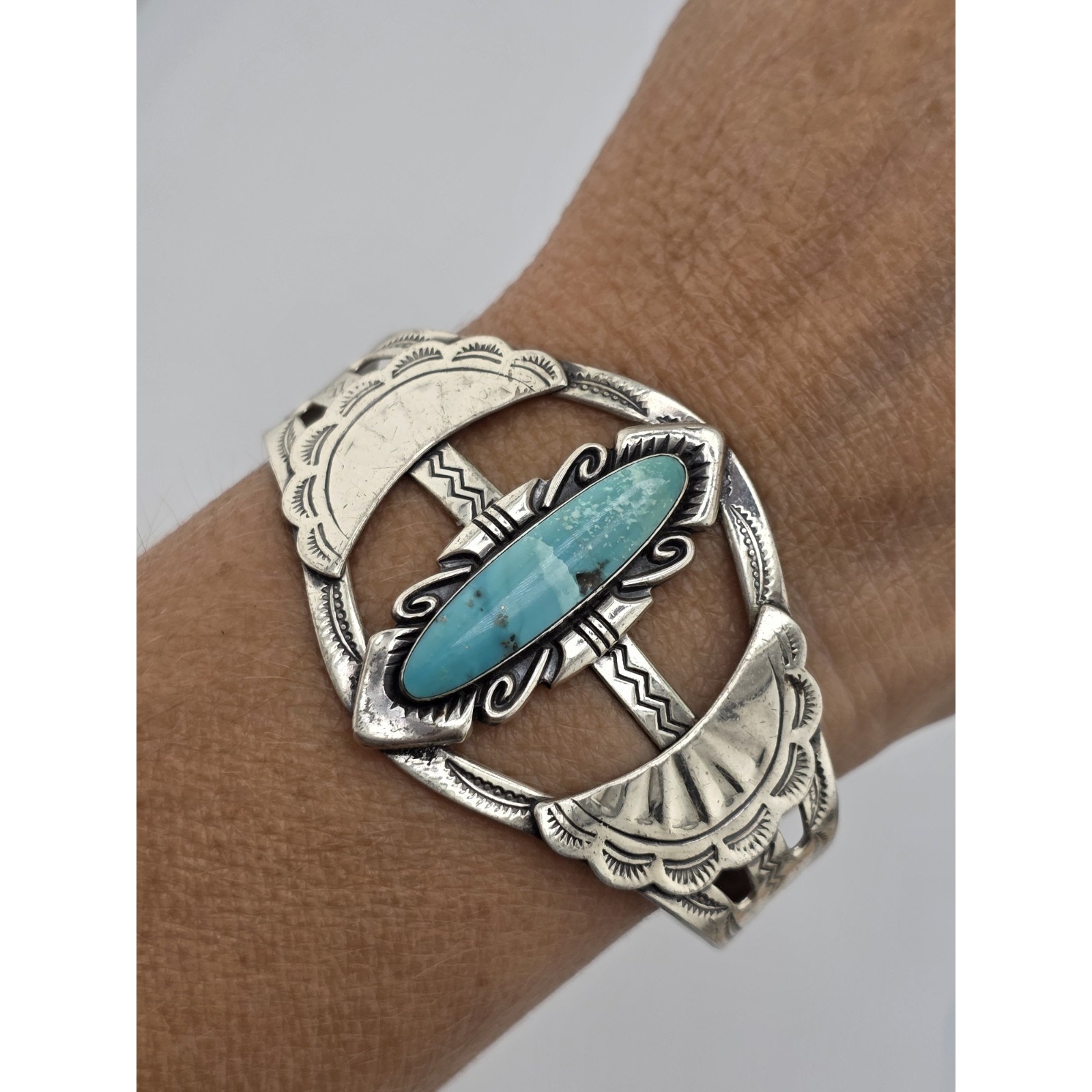 Vintage Singed Bell Trading Post Sterling Silver Turquoise Cuff